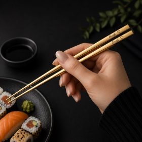   Egyedi gravírozott japán evőpálcika – minimalista névvel
