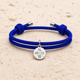 Egyedi gravírozott madzag karkötő monogrammal, dátummal
