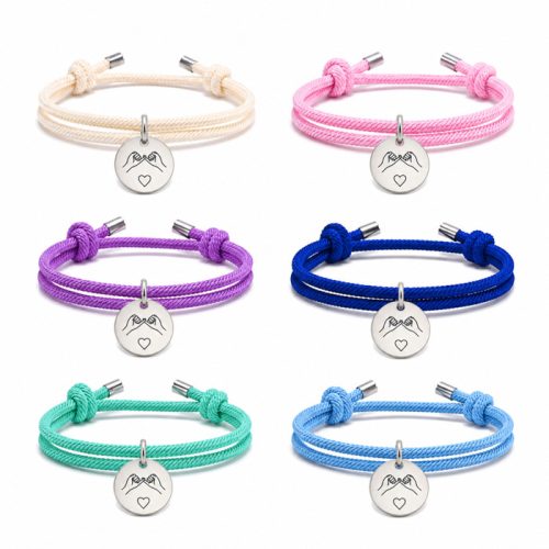 Egyedi páros barátság karkötő gravírozott mintával és névvel