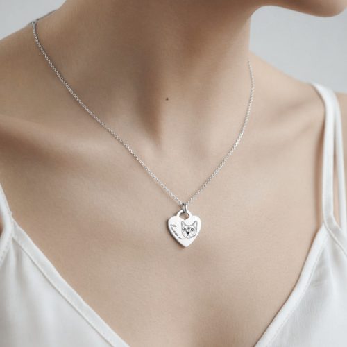 Egyedi fotós kisállat nyaklánc – gravírozott szív medál névvel