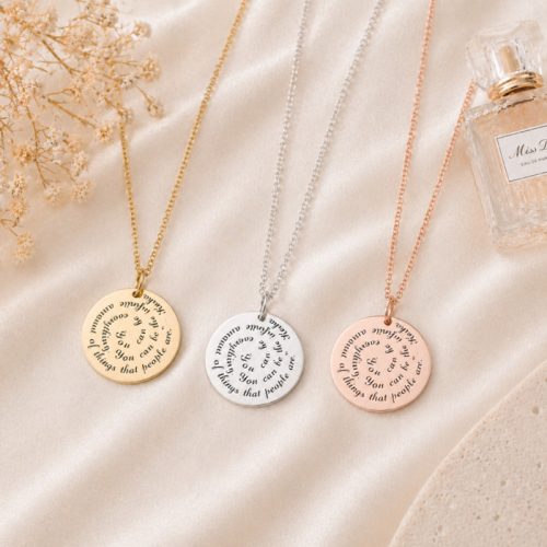 Egyedi idézetes nyaklánc – személyre szabott gravírozott medál