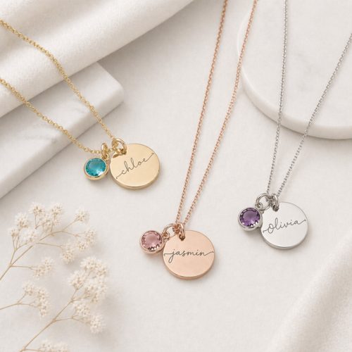 Egyedi gravírozott neves nyaklánc születési kővel